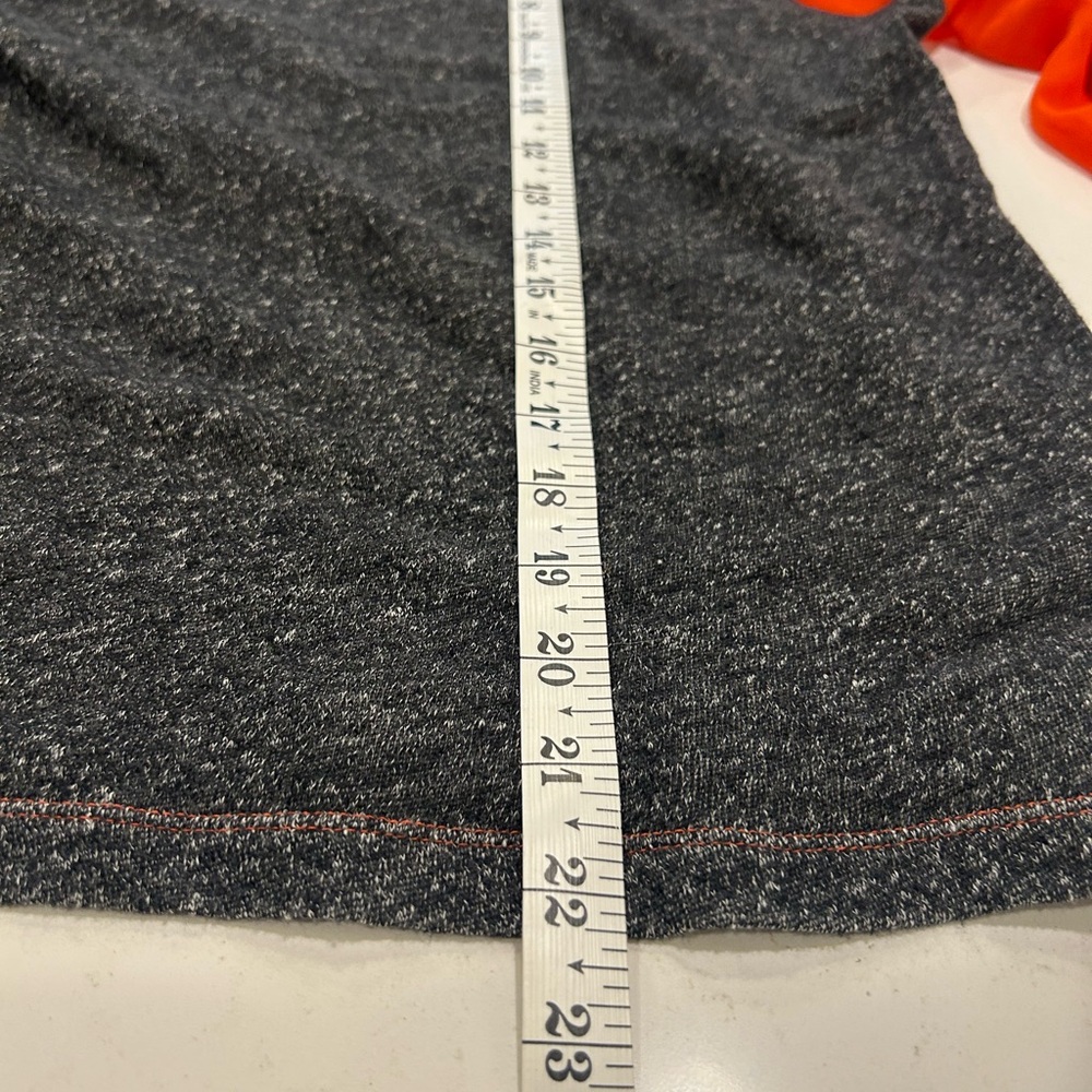 Southern Thread Colorblock Raglan Top Orange Gray Size Large Lightweight - Picture 5 of 5
